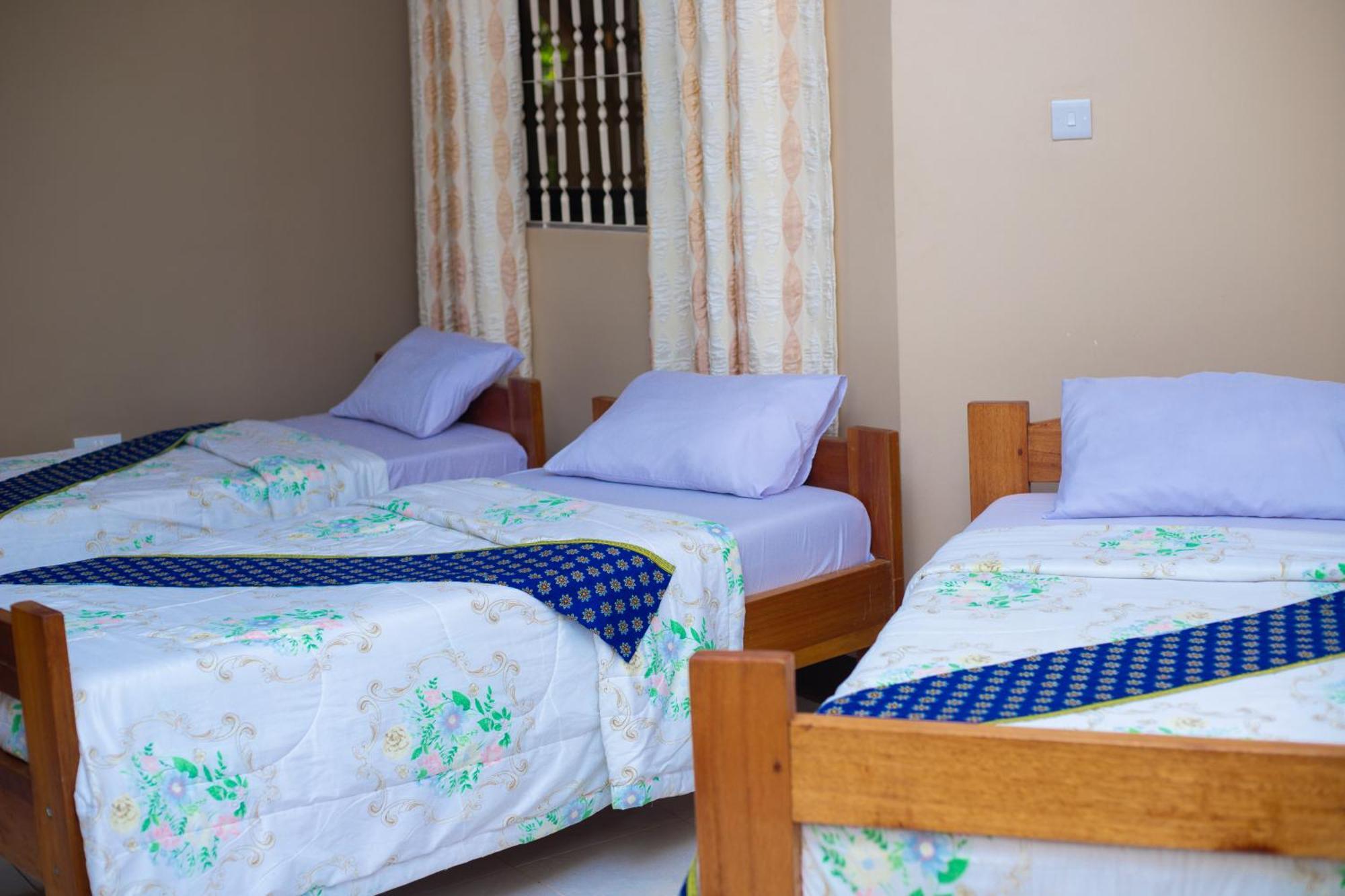 Mama Thea Homes Moshi Kültér fotó