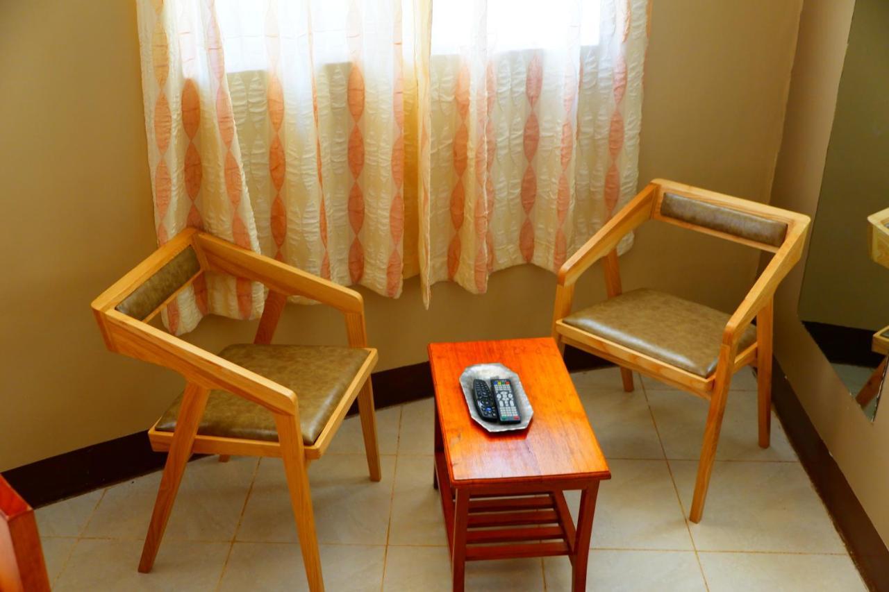 Mama Thea Homes Moshi Kültér fotó